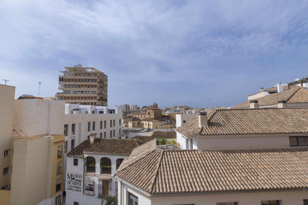 The Clock House Luxury Urban Suites Малага Екстериор снимка